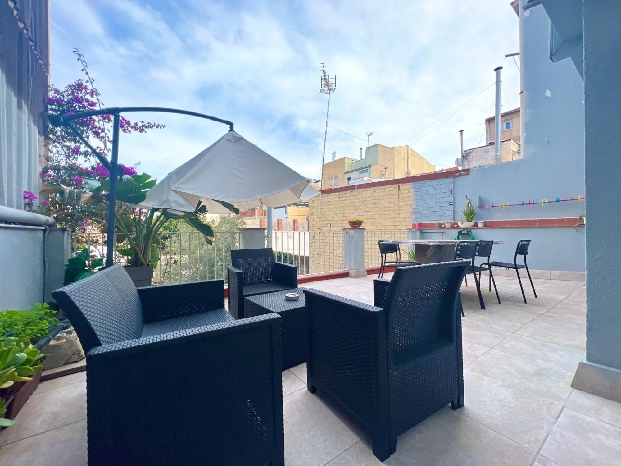 Apartamentos Playa Badalona Bagian luar foto