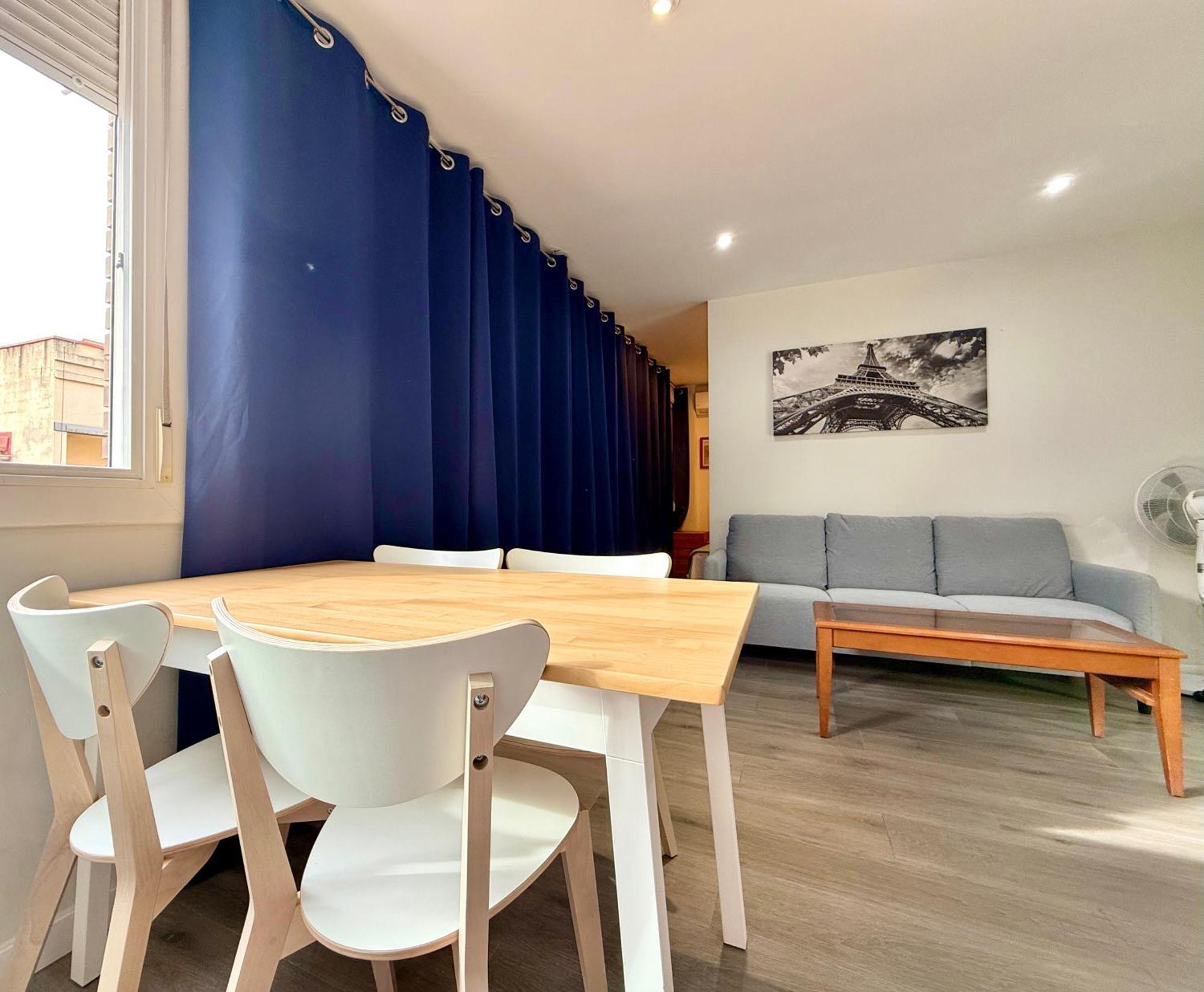 Apartamentos Playa Badalona Bagian luar foto