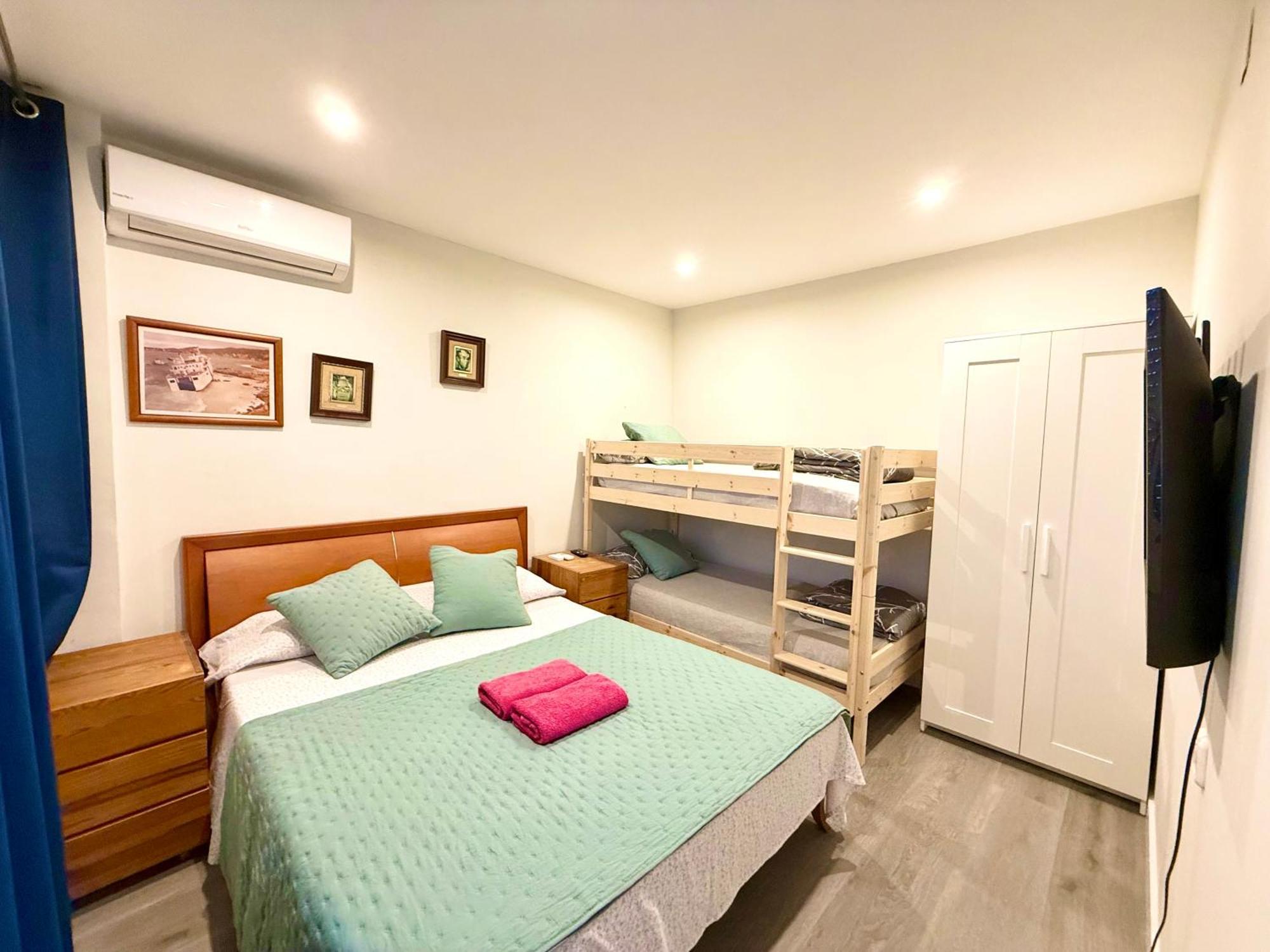 Apartamentos Playa Badalona Bagian luar foto